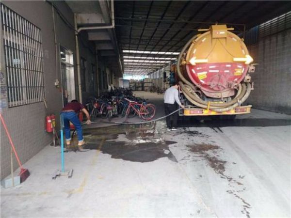 疏通马桶上千（北京疏通马桶要了500）