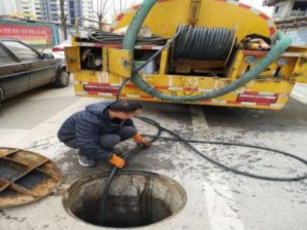 北京蹲坑疏通服务（北京蹲坑堵了疏通）
